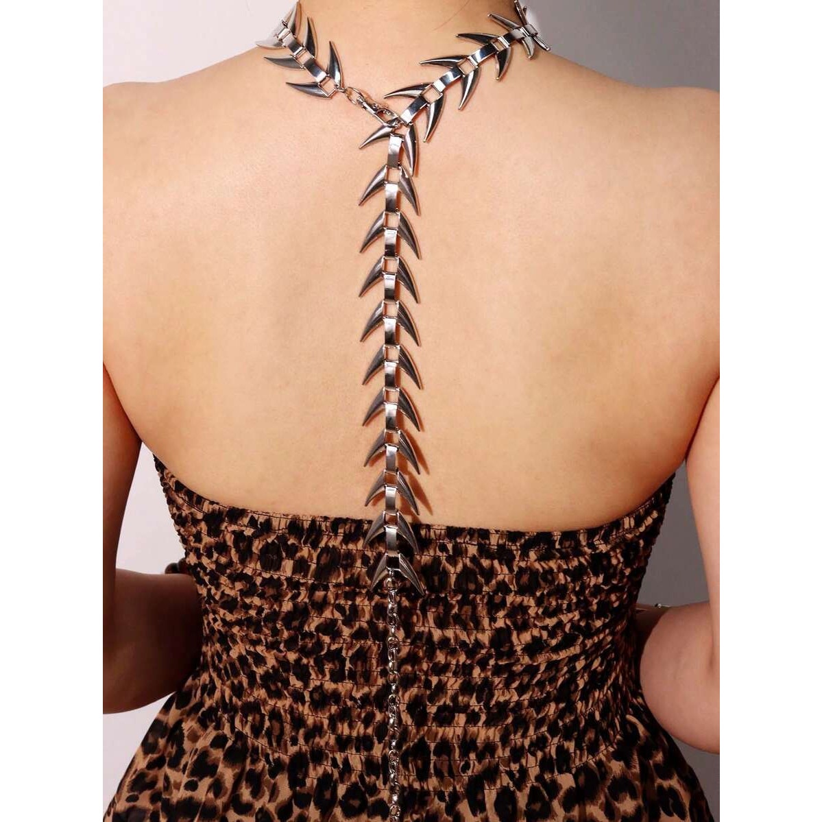 Punk Avant-garde Silver Skeleton Spine tail Bone Statement Choker Necklace /Belt