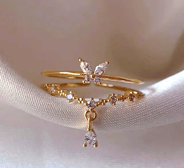 Wicked Silk Dainty Adjustable Floral Flower Crystal Rings