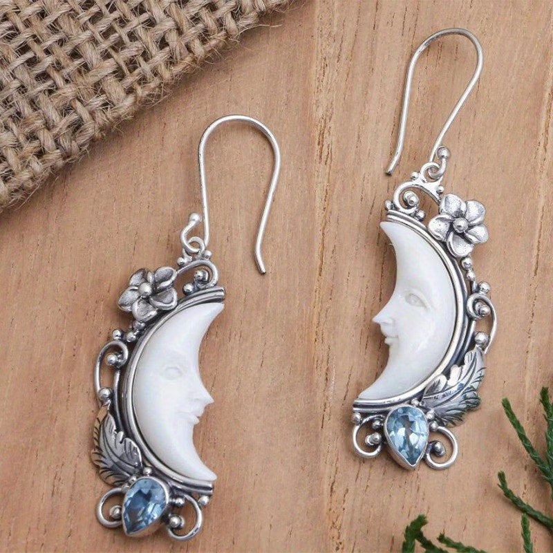 Vintage style Crescent Moon Face Boho Celestial Drop Dangle Earrings