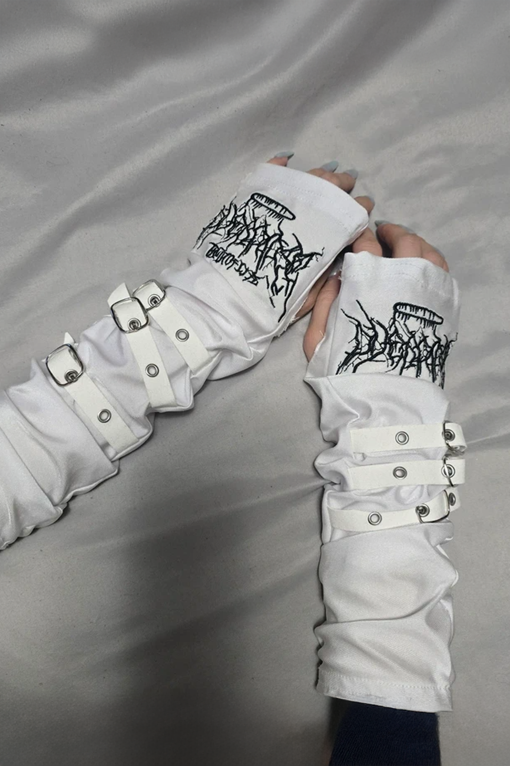 White Gothic Fingerless Arm Warmers Punk Buckle Gloves Grunge Embroidery