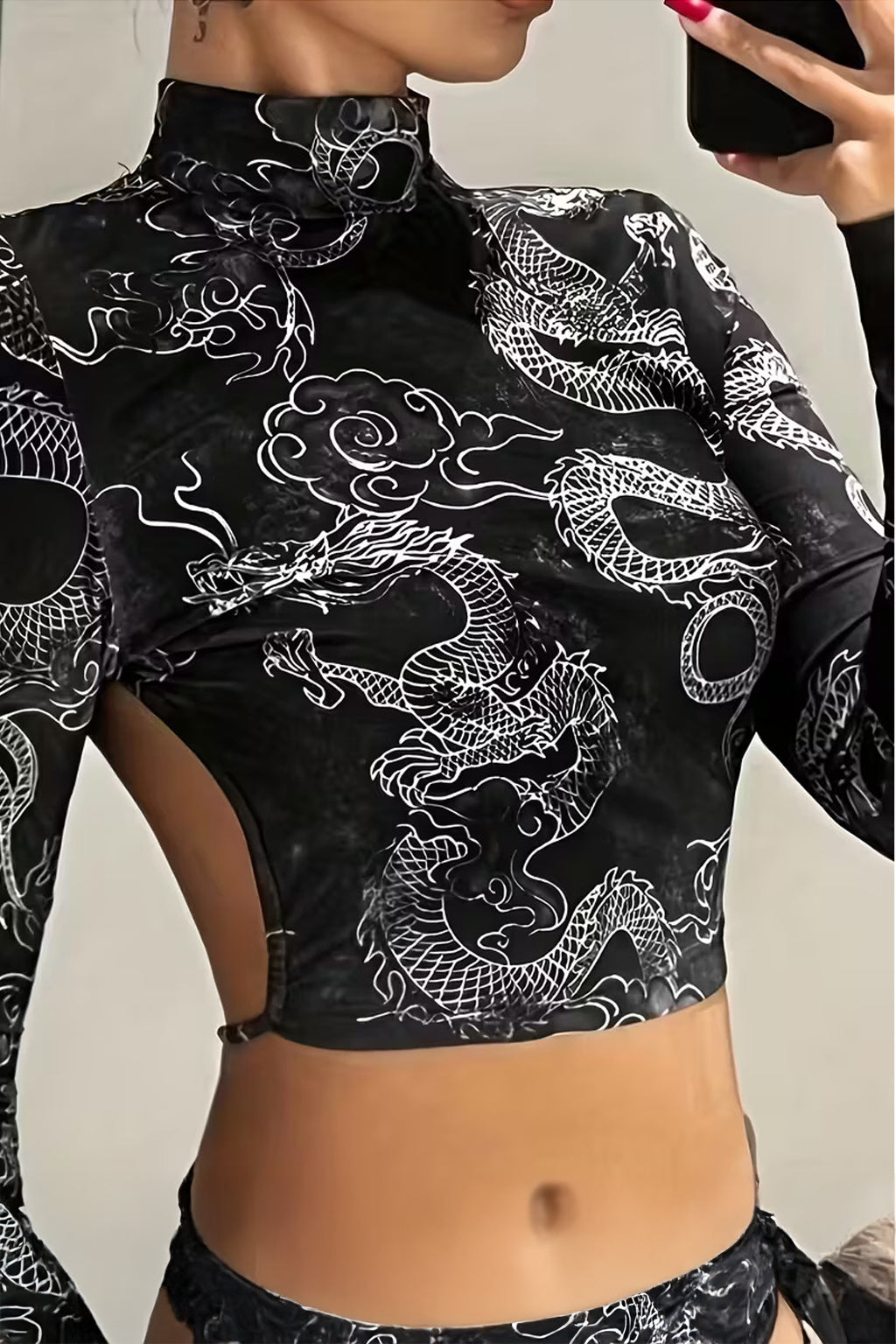 Women’s Black Dragon Oriental Print Chic Streetwear Cutout Crop Top